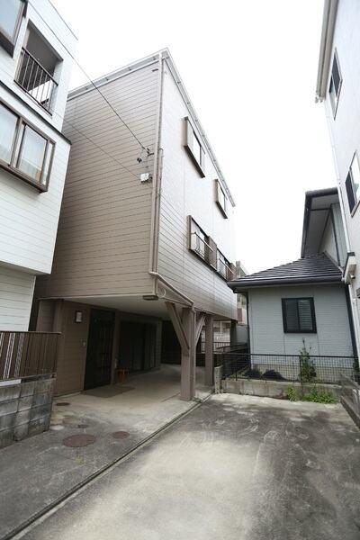 地下鉄桜通線「吹上」駅まで徒歩10分、複數沿線利用可能。通勤?通學やお出かけに便利な立地です。