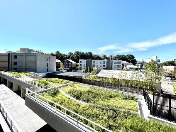 住戸からの眺望寫真  寫真撮影日：2024-10-10