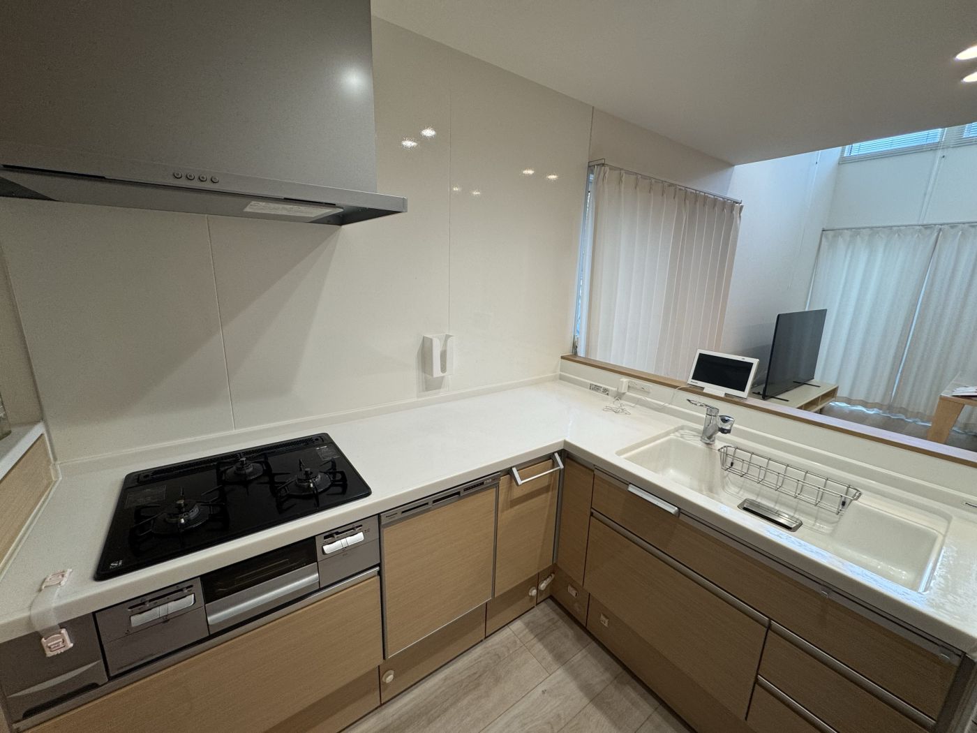 キッチン 寫(xiě)真撮影日：11/16/24, 12:00?AM