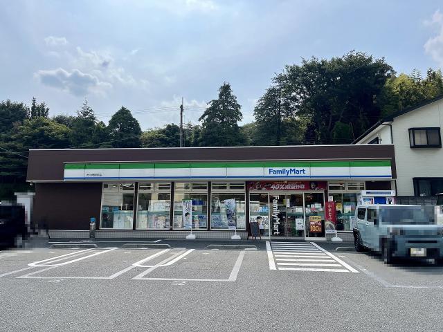ファミリーマート市川大野駅前店 350m 寫真撮影日：2025-08-28