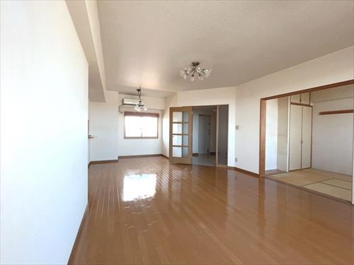 ＬＤＫ約２１．４帖