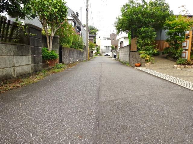 前面道路含む現地寫真  寫真撮影日：2025-09-14