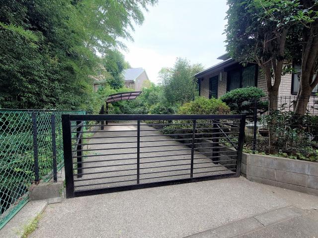 駐車場  寫真撮影日：2025-09-28