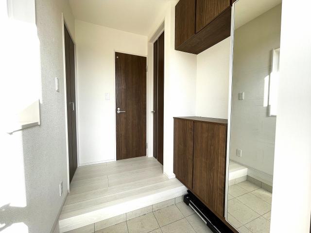 玄関  寫真撮影日：2025-10-17