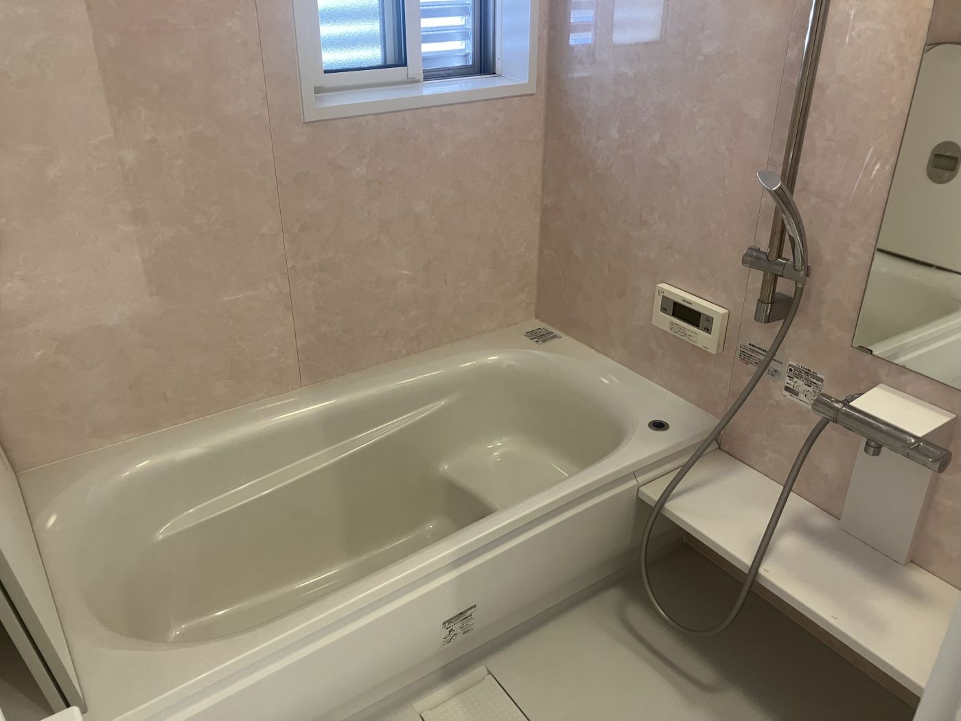 浴室 寫真撮影日：11/25/24, 12:00?AM