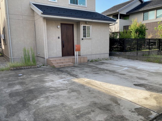 駐車スペース 寫真撮影日：10/5/25, 12:00?AM