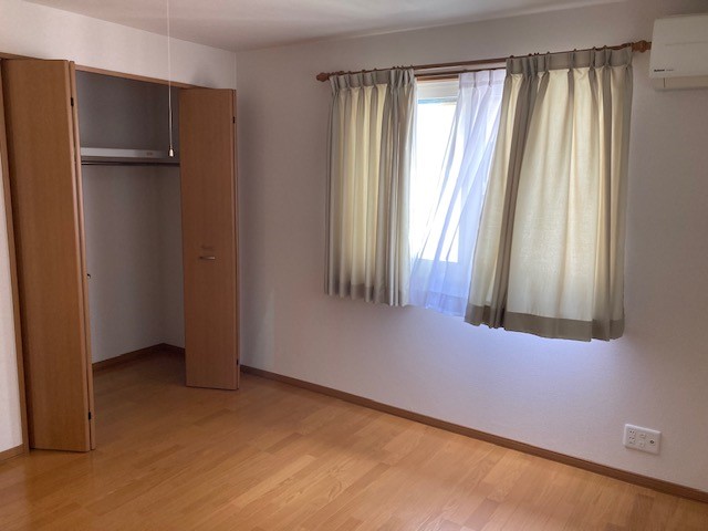 洋室2?クローゼット 寫真撮影日：10/5/25, 12:00?AM