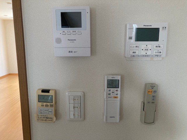 リモコン?スイッチ 寫真撮影日：10/5/25, 12:00?AM