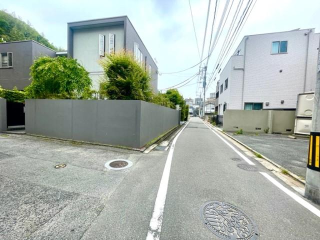前面道路含む現地寫真  寫真撮影日：2025-05-17