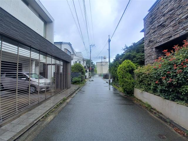 前面道路含む現(xiàn)地寫真  寫真撮影日：2025-06-14