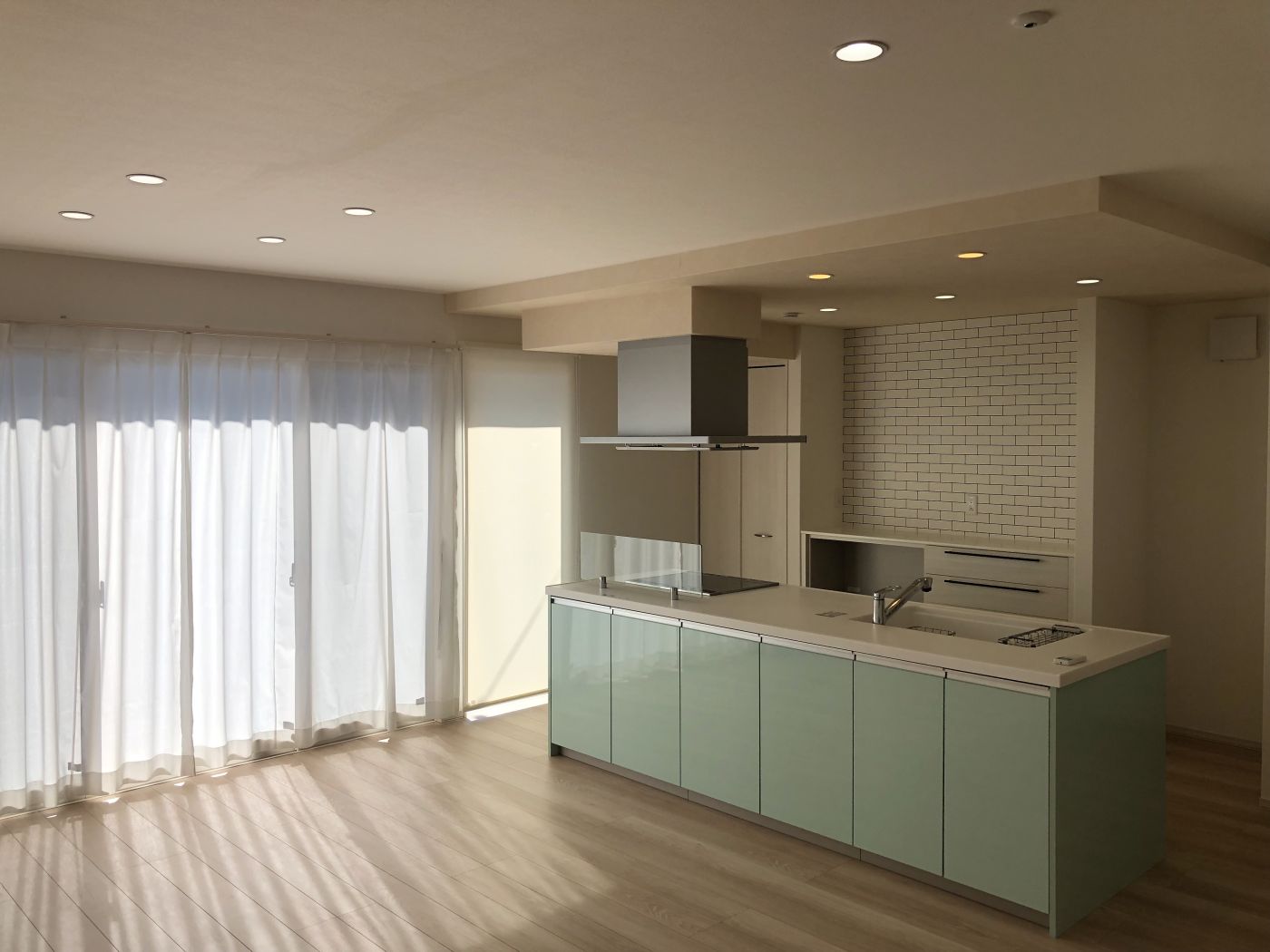 キッチンダイニング　撮影年月：令和6年11月