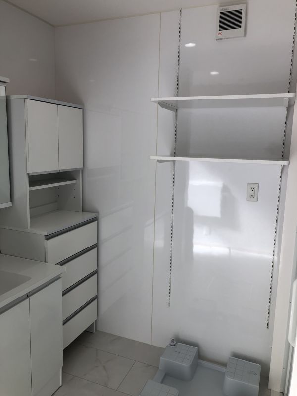 2階洗面収納　撮影年月：令和6年11月