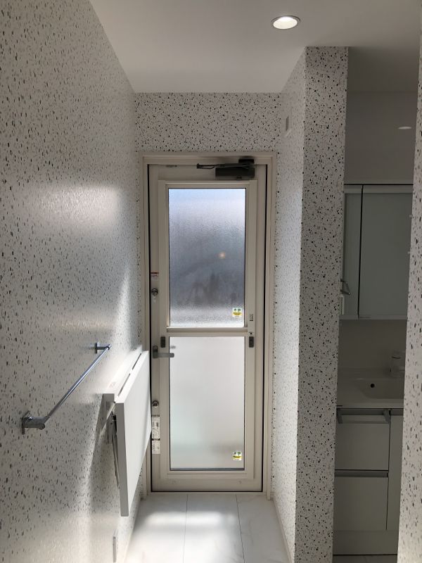 勝手口　撮影年月：令和6年11月