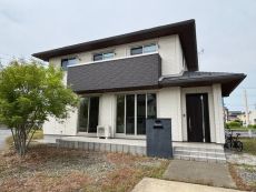 建物外観寫(xiě)真（南東から）