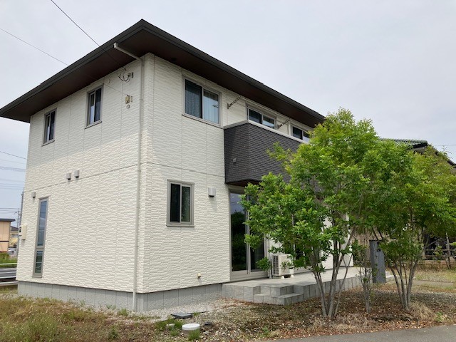 建物外観寫真（南西側から） 寫真撮影日：5/23/25, 12:00?AM