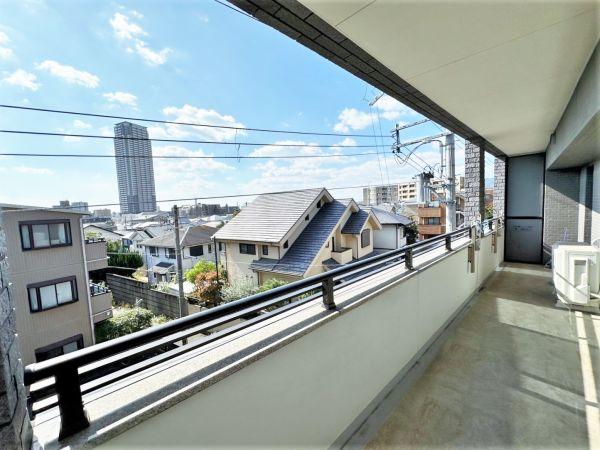 バルコニー  寫真撮影日：2024-11-10