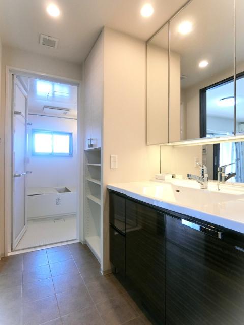 洗面臺(tái)?洗面所  寫真撮影日：2025-08-30