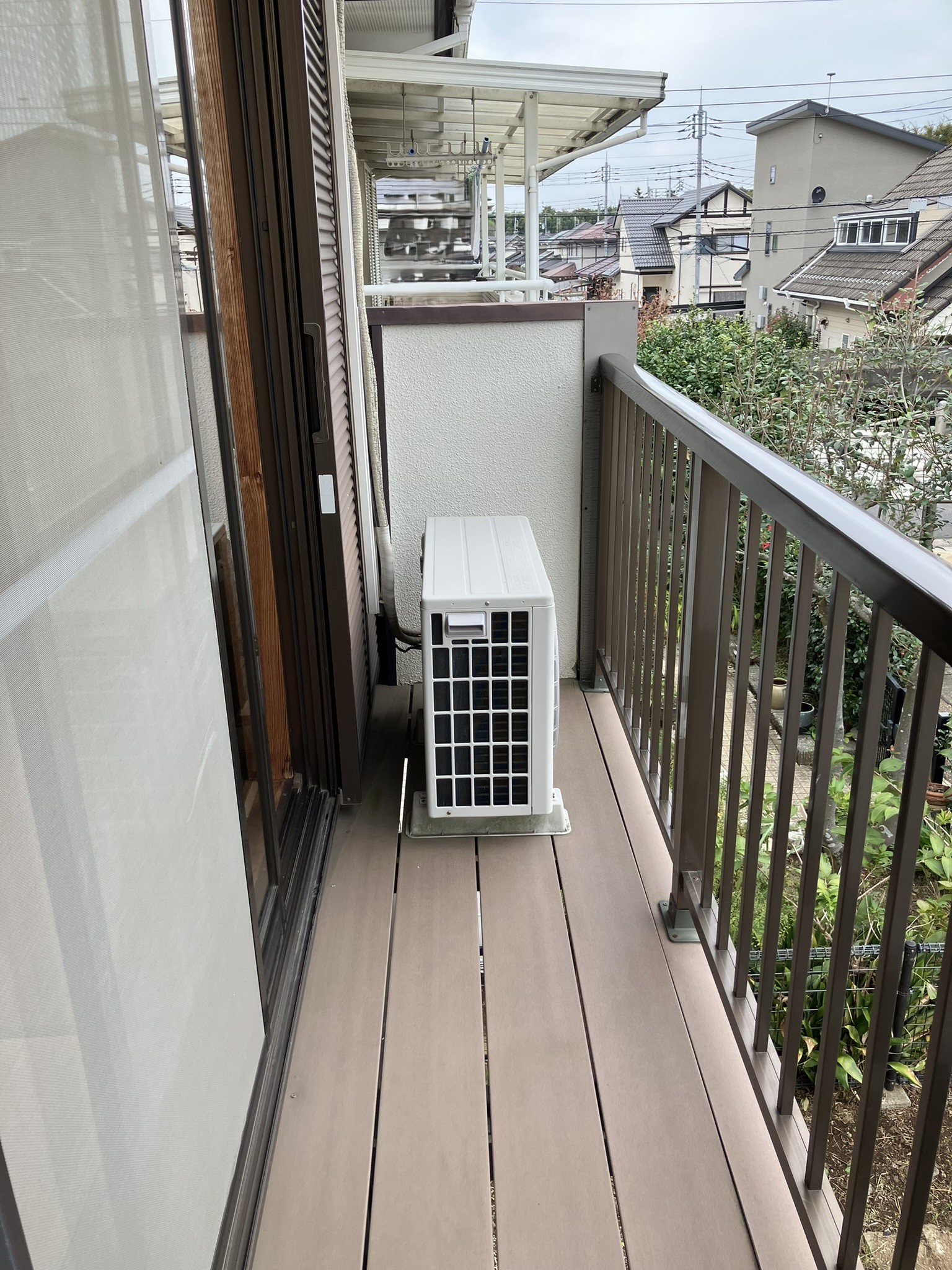 バルコニー（北東側） 寫真撮影日：10/24/25, 12:00?AM