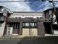 JR山陰本線「丹波口」駅まで徒歩6分。地下鉄烏丸線「五條」駅も徒歩17分の、2WAYアクセスです。