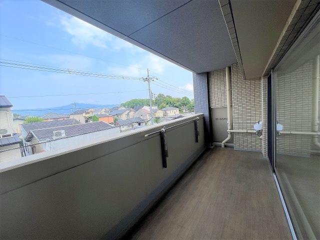 バルコニー  寫真撮影日：2025-07-10