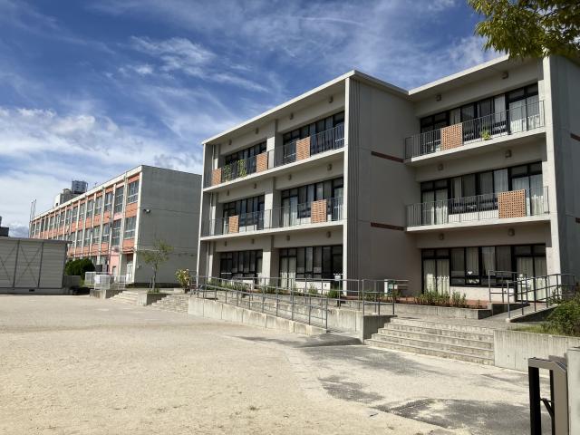 市立大山田東小學校 800m 寫真撮影日：2025-09-21