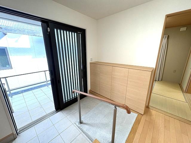 玄関  寫真撮影日：2025-10-17