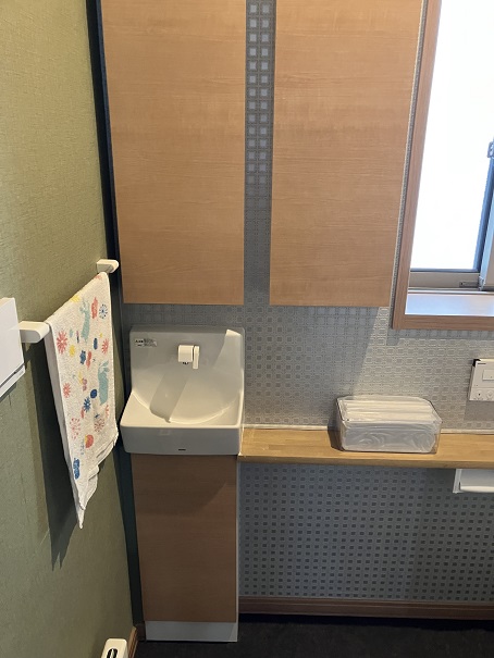 トイレ手洗い収納
