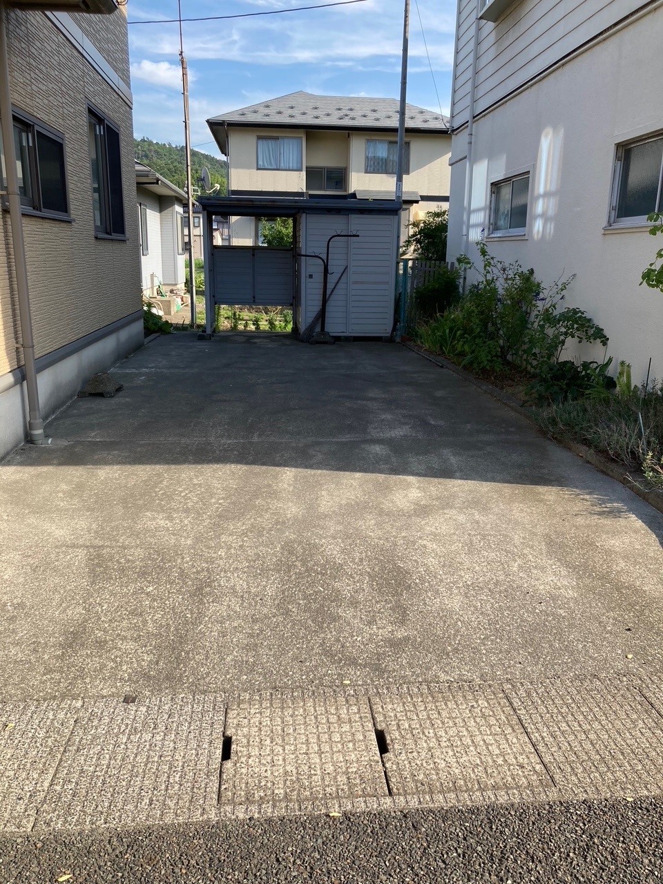 駐車場 寫真撮影日：8/20/25, 12:00?AM