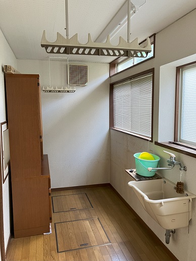 サンルーム 寫真撮影日：10/1/25, 12:00?AM