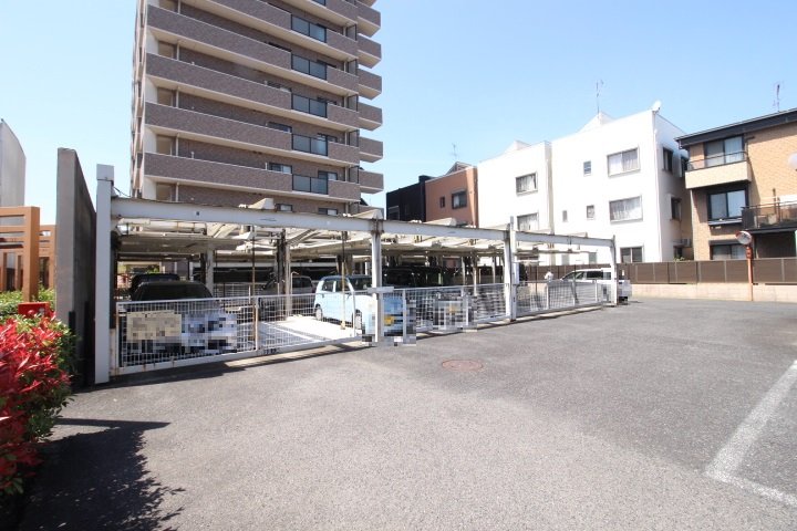 ☆敷地內(nèi)機(jī)械式駐車場(chǎng)☆