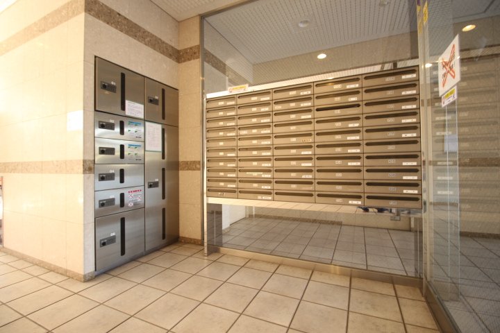 ☆敷地內(nèi)ポストと宅配ボックス☆