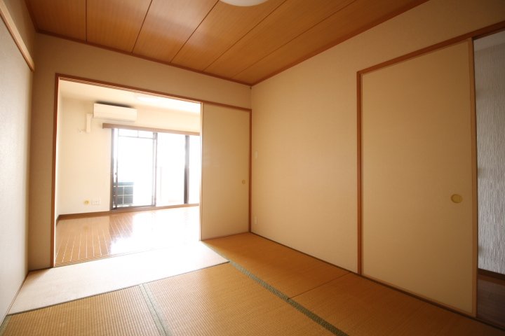 ☆室內(nèi)和室になります☆