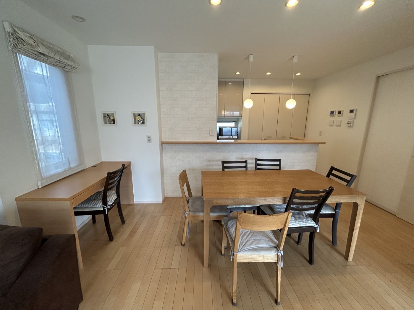 室內 寫真撮影日：6/1/25, 12:00?AM