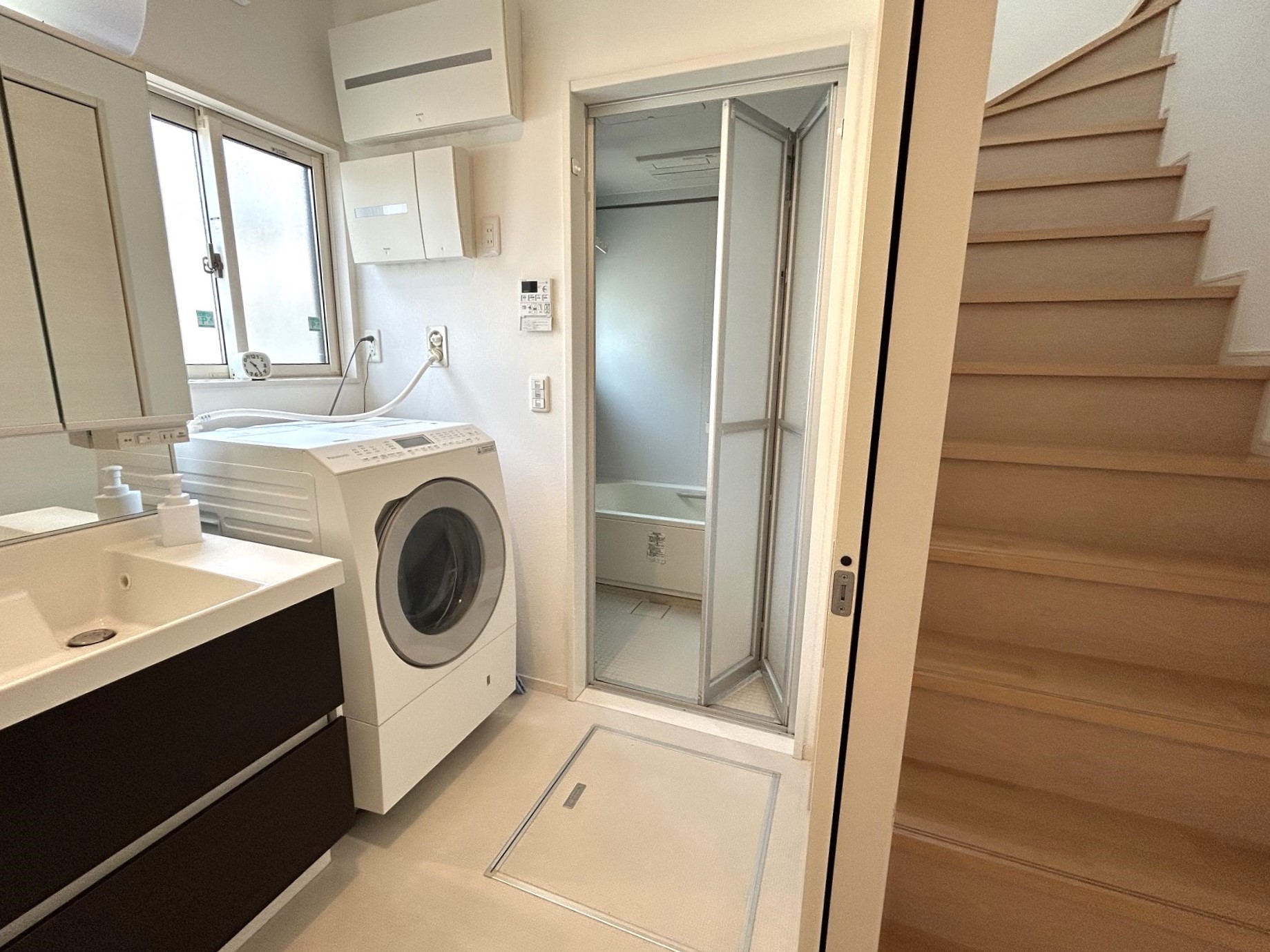 洗面室 寫真撮影日：6/1/25, 12:00?AM