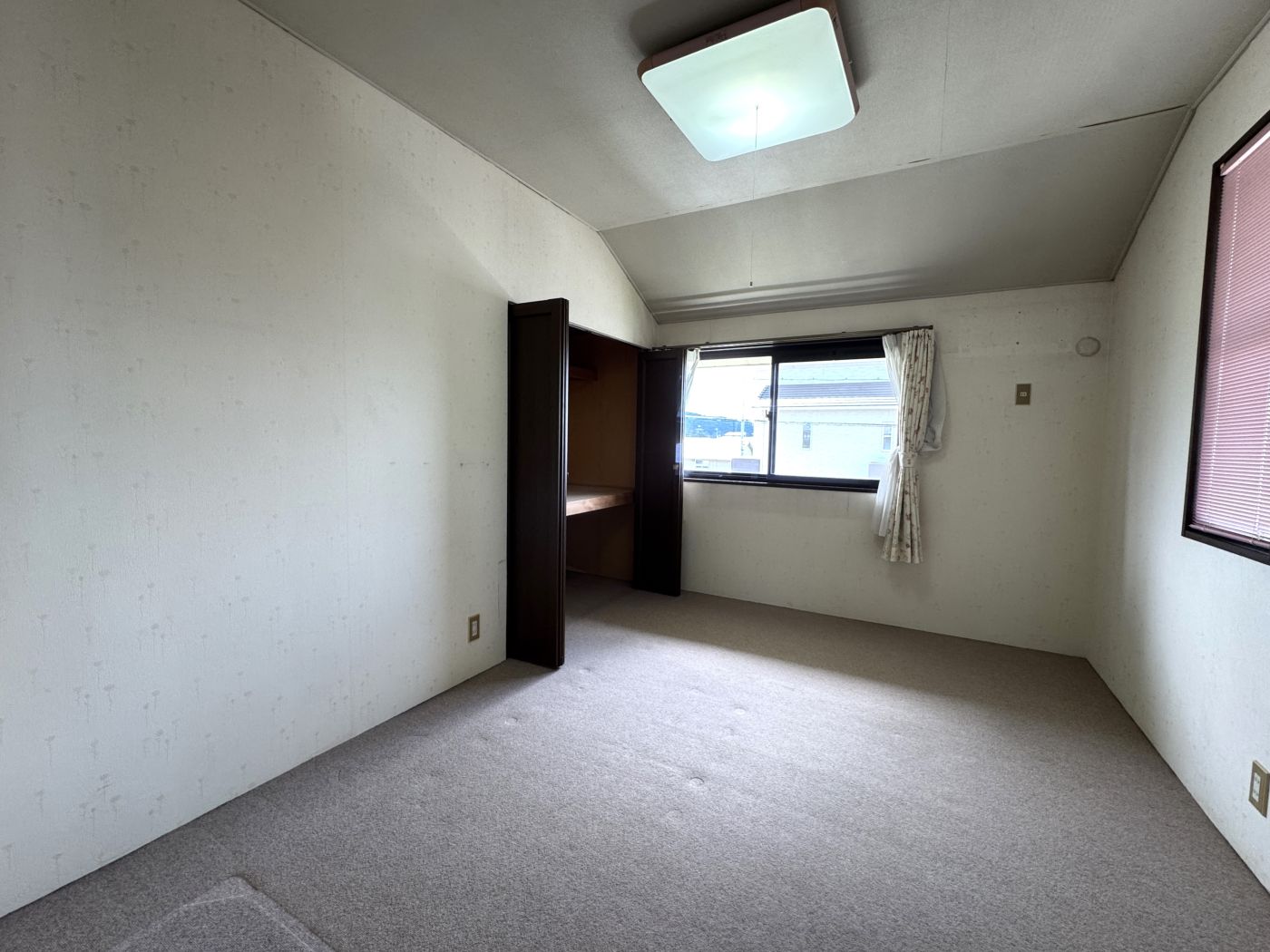 洋室① 寫真撮影日：9/11/25, 12:00?AM