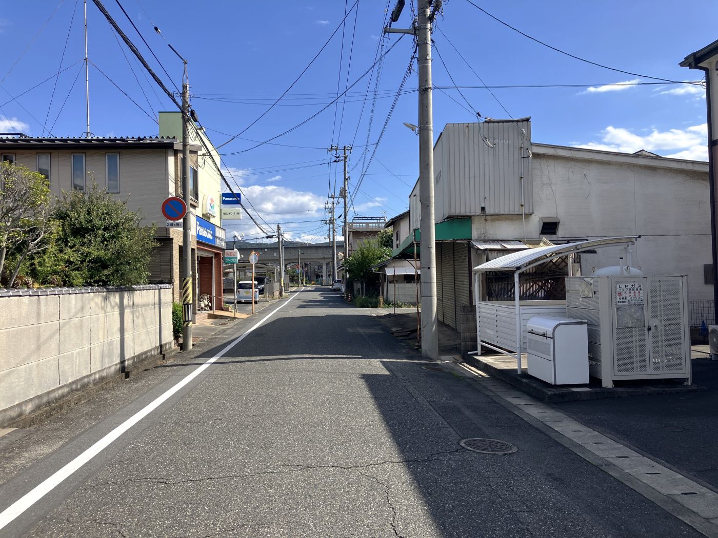 北道路　西より 寫真撮影日：10/30/25, 12:00?AM