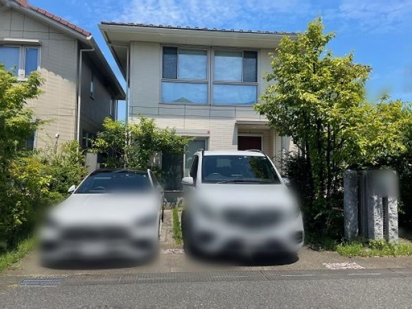 駐車場(chǎng)  寫(xiě)真撮影日：2024-05-11