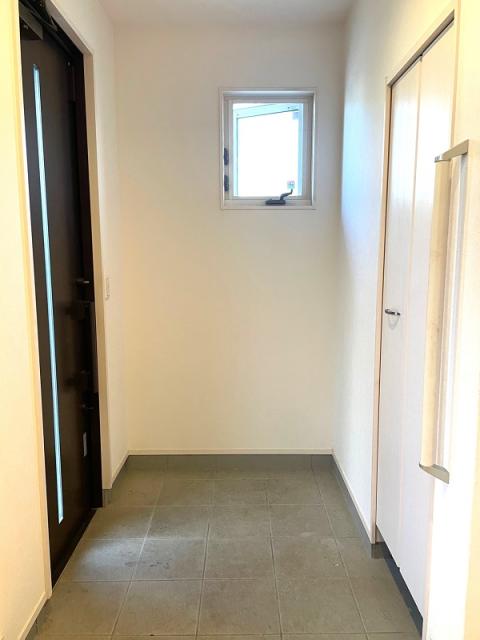 玄関  寫真撮影日：2025-10-03