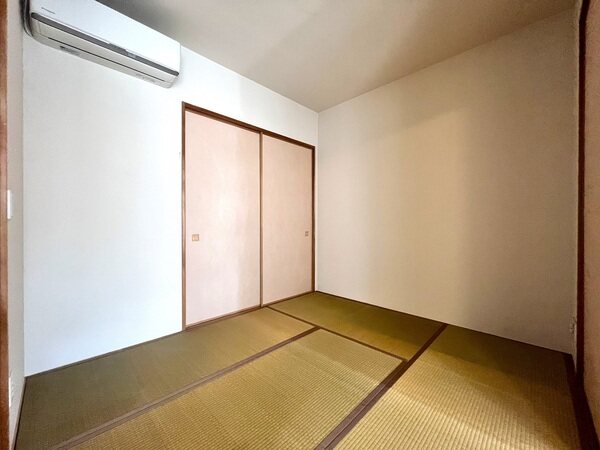 館銘板