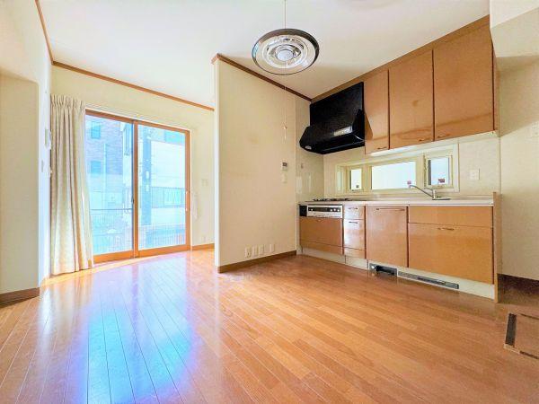 リビング  寫真撮影日：2025-03-09