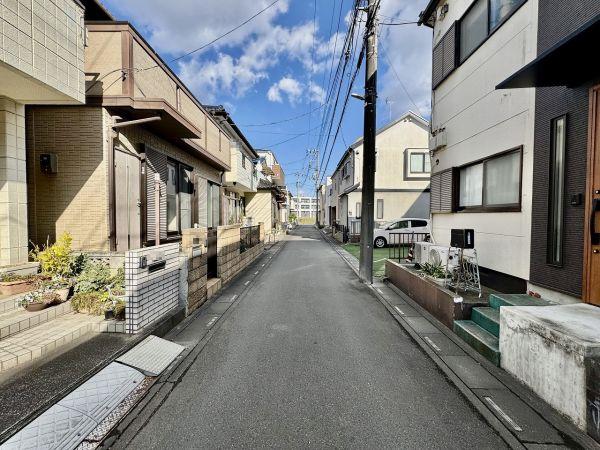 前面道路含む現地寫真  寫真撮影日：2025-03-09