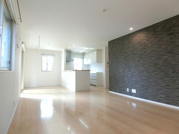 リビング  寫真撮影日：2025-11-03