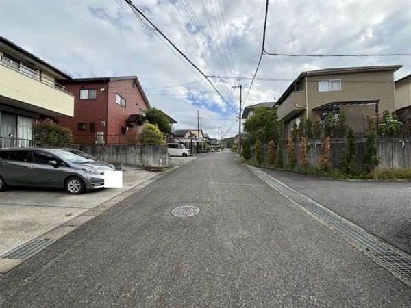前面道路含む現(xiàn)地寫真  寫真撮影日：2024-12-06