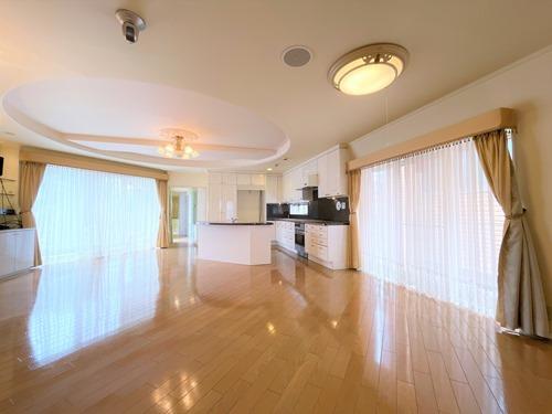 ３Ｆ　リビングダイニング