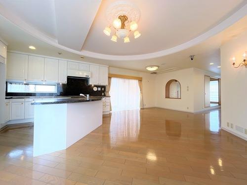 ３Ｆ　リビングダイニング