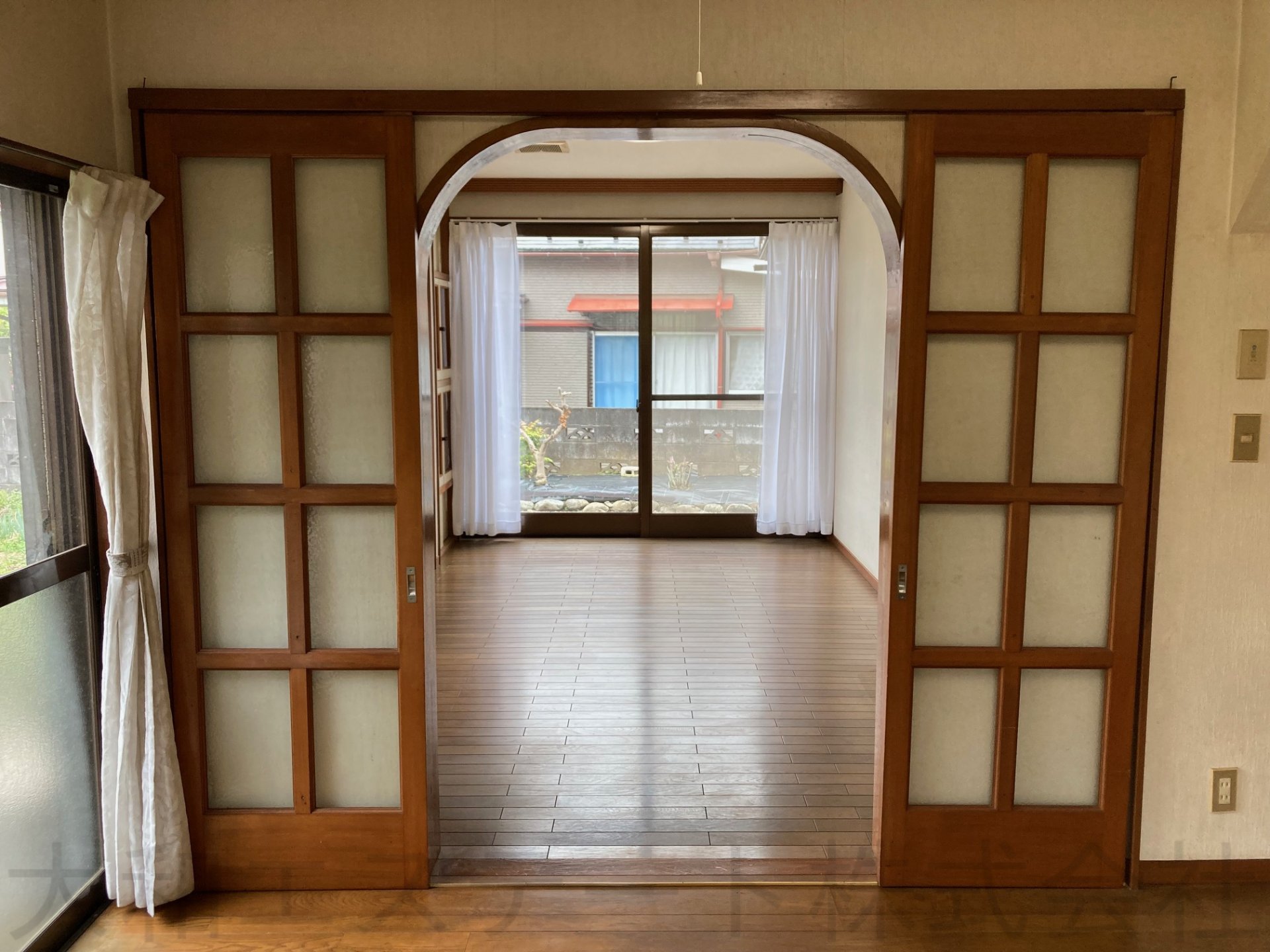 室內(nèi)