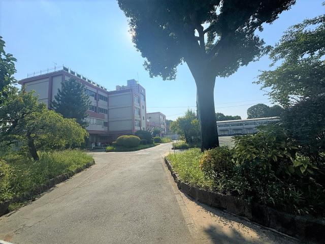 調布市立神代中學校 440m 寫真撮影日：2025-09-08