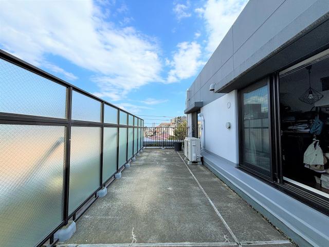 バルコニー  寫真撮影日：2025-09-27