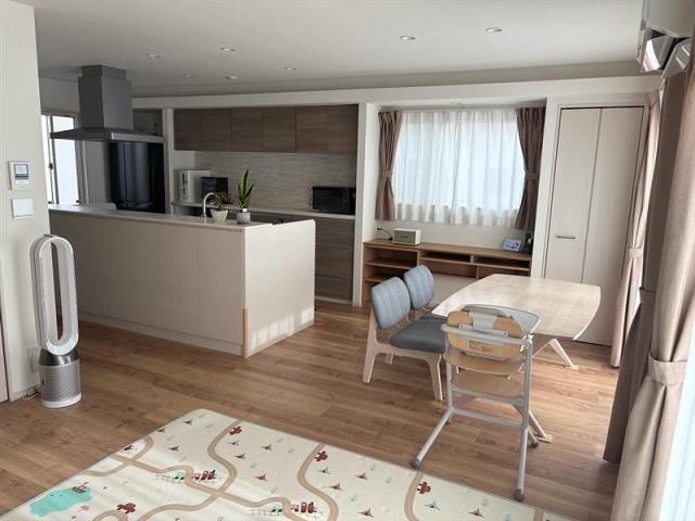 リビング  寫真撮影日：2025-11-12