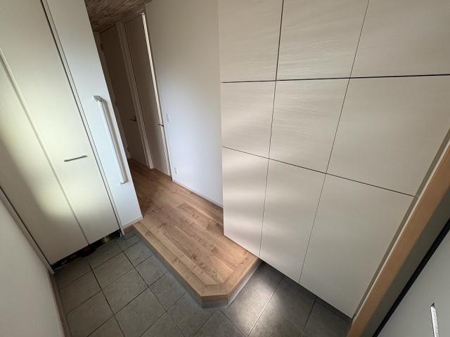 玄関  寫真撮影日：2025-11-12